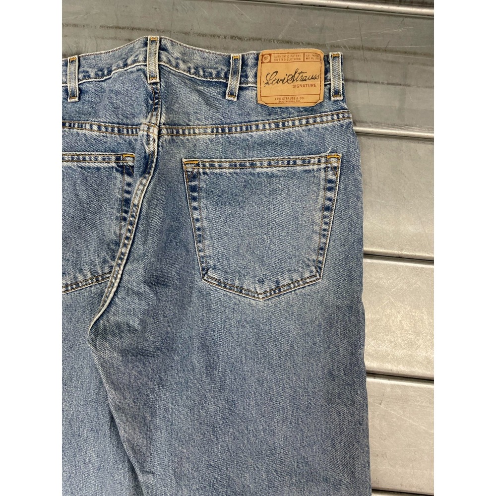 Signature Levis Mens 36X30 Blue Medium Wash Denim Regular Straight 100% Cotton - Picture 14 of 16